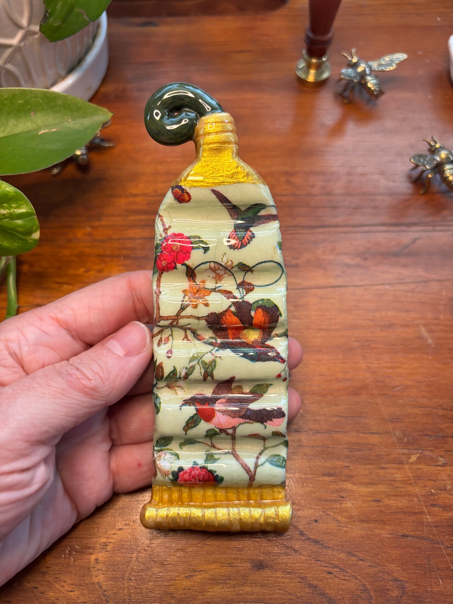 Paint Tube Brush Rest