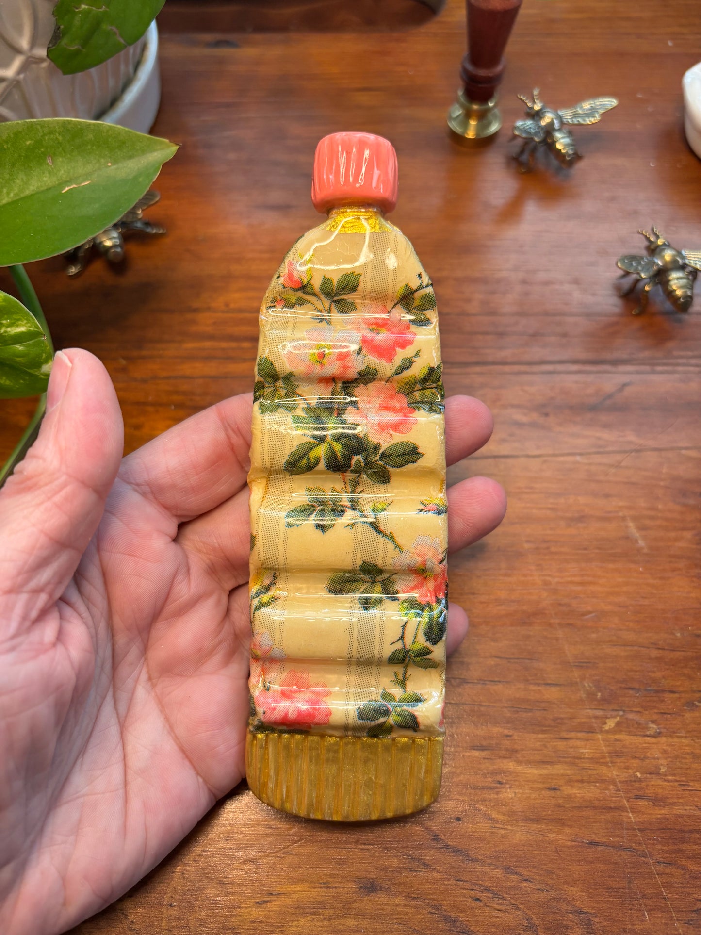 Paint Tube Brush Rest