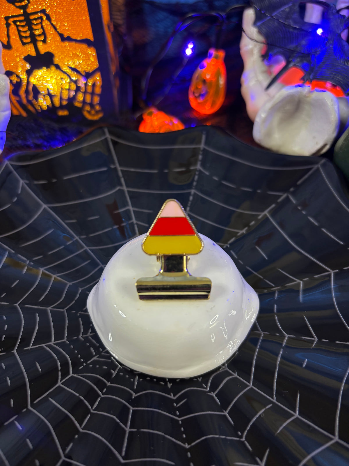 Trick or Treat Bulldog Clip