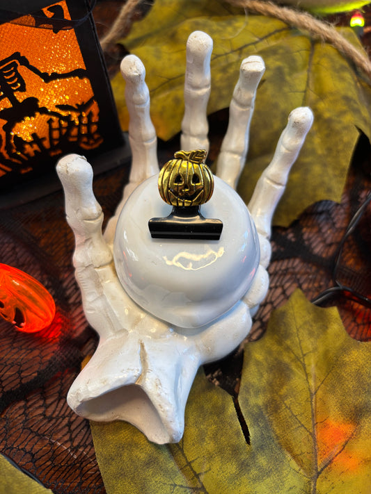Gourd-geous Bulldog Clip