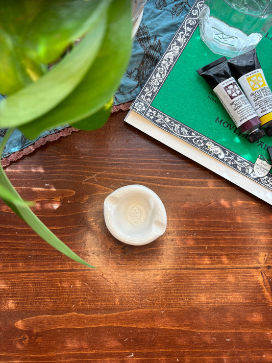 Mini Paint Pot