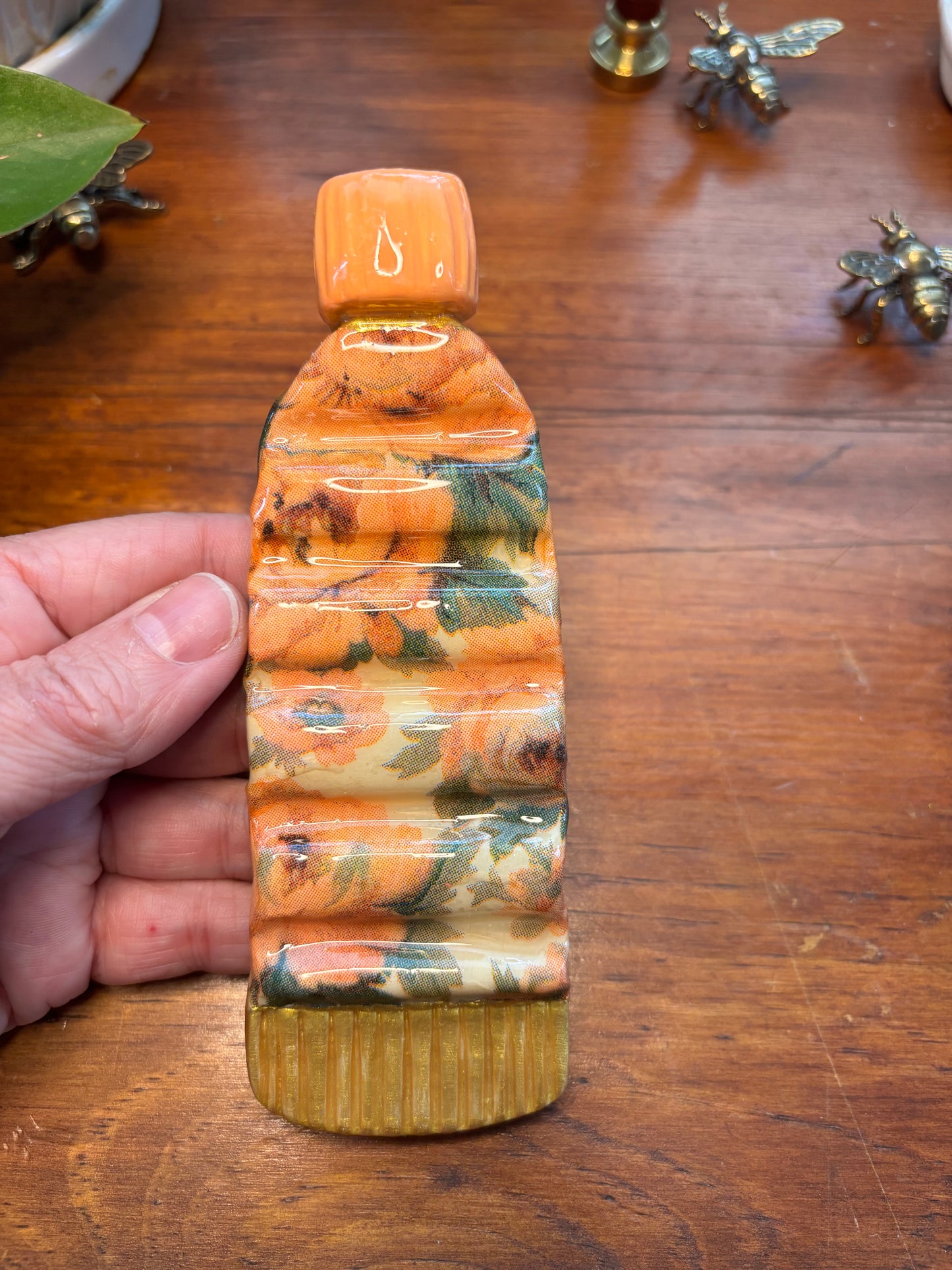Paint Tube Brush Rest