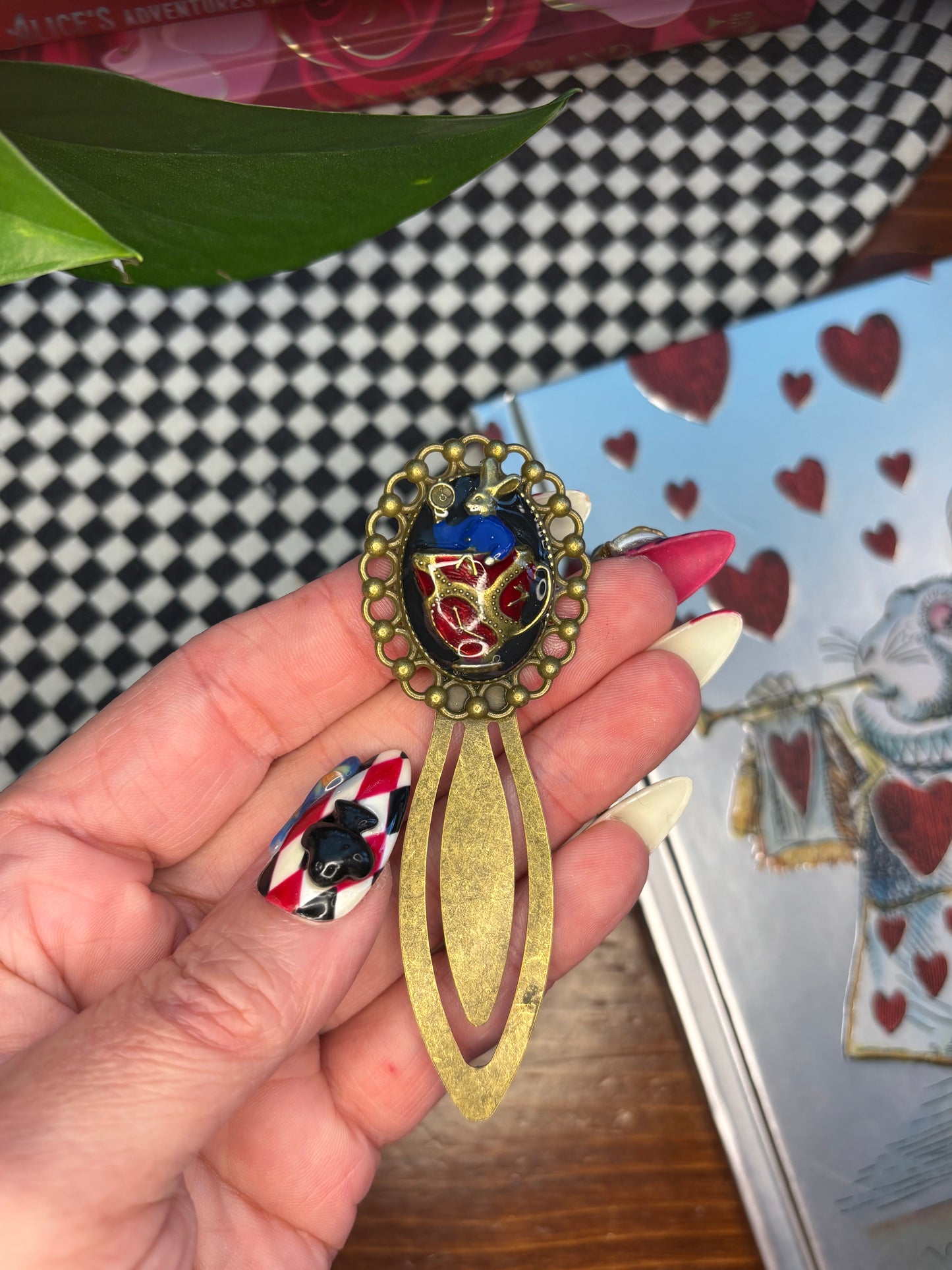 Collectible Alice in Wonderland Bookmark
