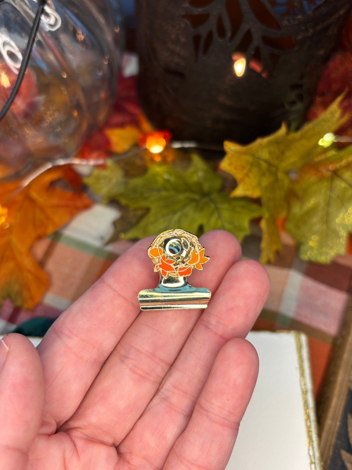 Autumn Welcome Bulldog Clip