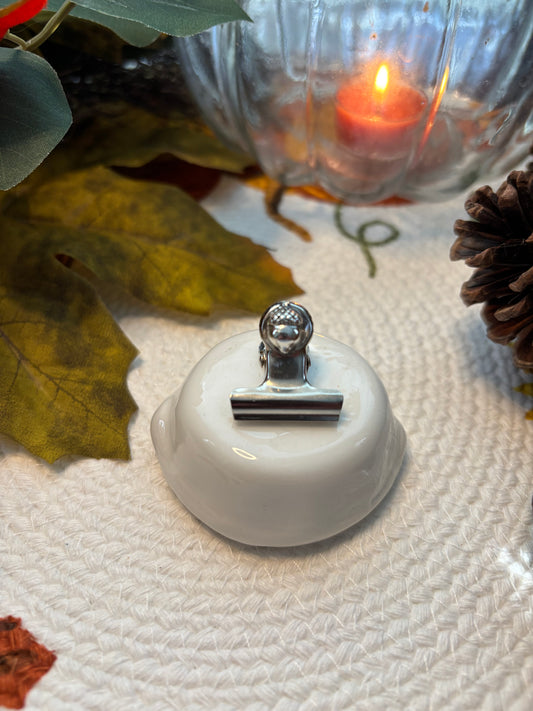 Acorn Bulldog Clip