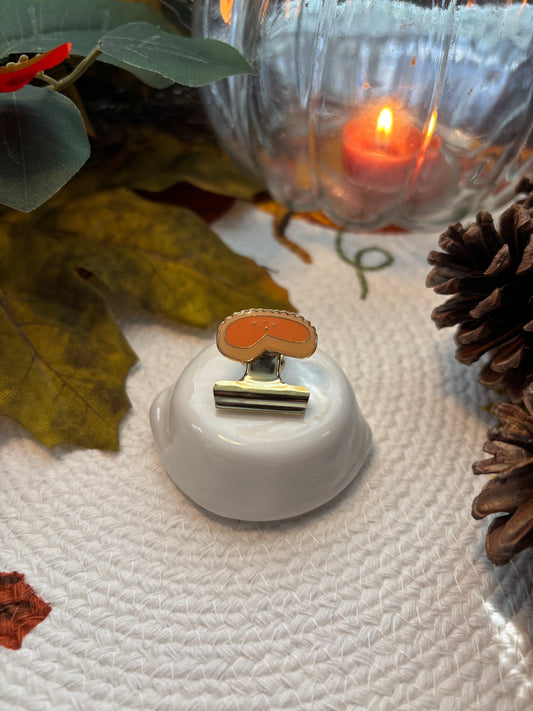 A Slice of Autumn Bulldog Clip