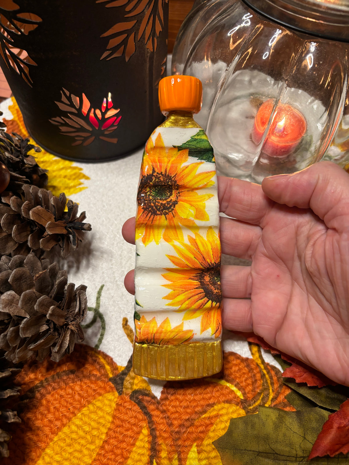 Brush Rest Paint Tube